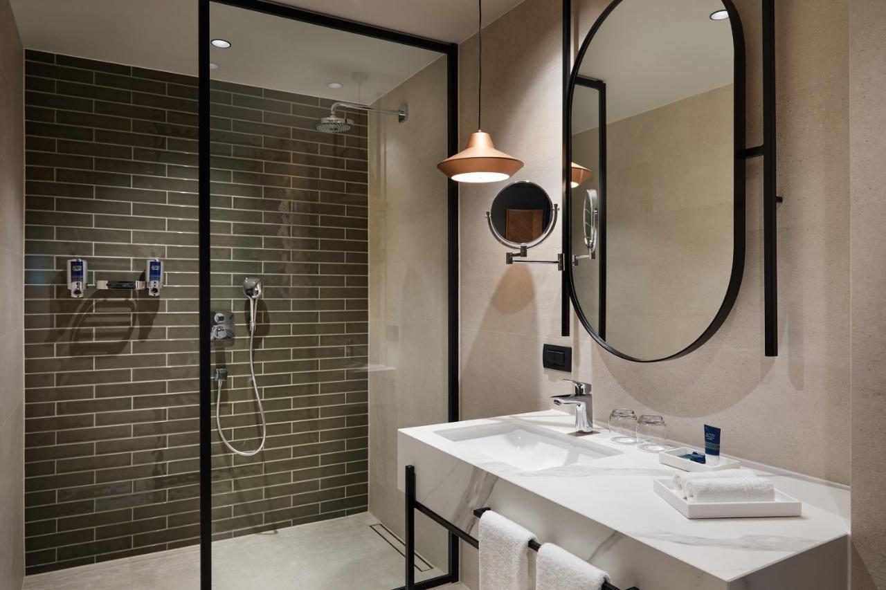Four Points By Sheraton Prishtina City Laplje Selo Εξωτερικό φωτογραφία