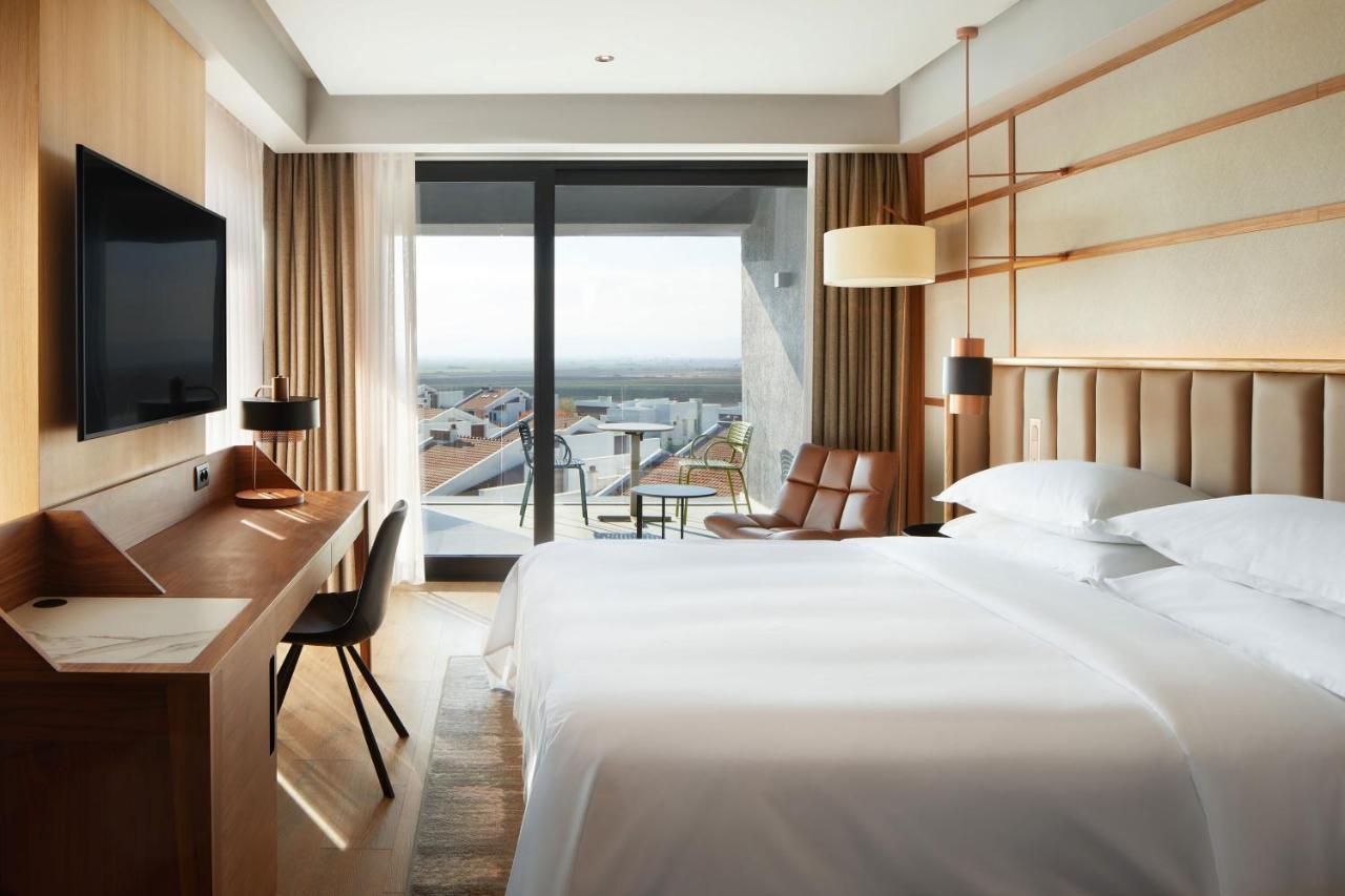 Four Points By Sheraton Prishtina City Laplje Selo Εξωτερικό φωτογραφία