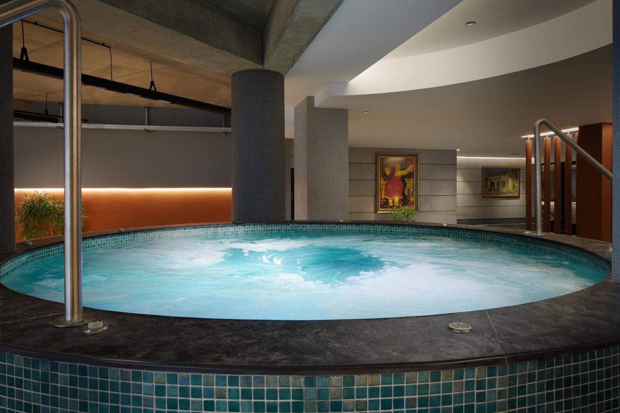 Four Points By Sheraton Prishtina City Laplje Selo Εξωτερικό φωτογραφία