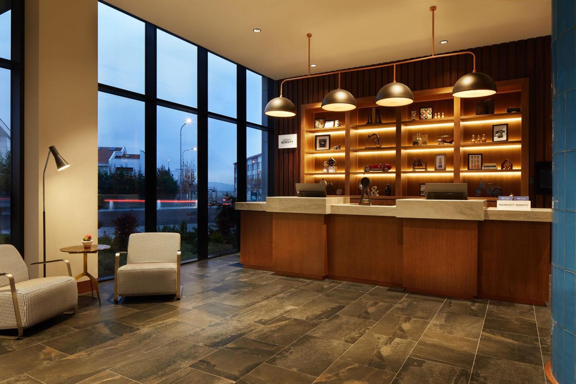 Four Points By Sheraton Prishtina City Laplje Selo Εξωτερικό φωτογραφία