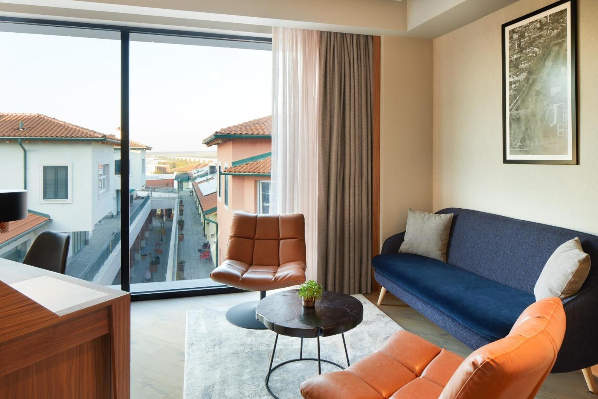 Four Points By Sheraton Prishtina City Laplje Selo Εξωτερικό φωτογραφία
